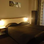 Du Maine Hotel Paris