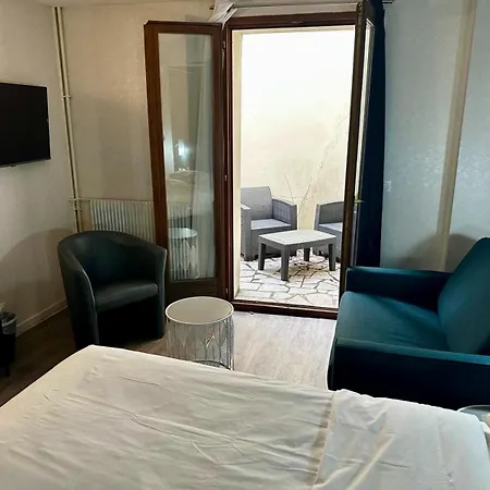 Hotel Du Maine Parigi