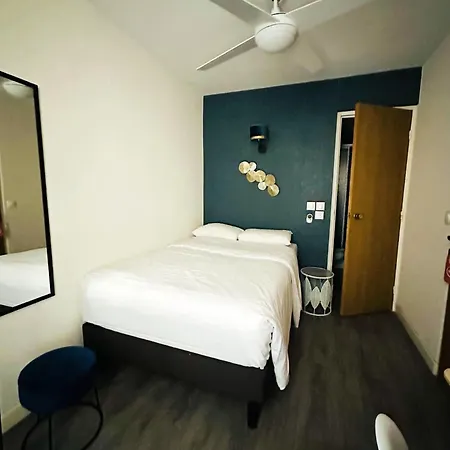 Du Maine Hotel