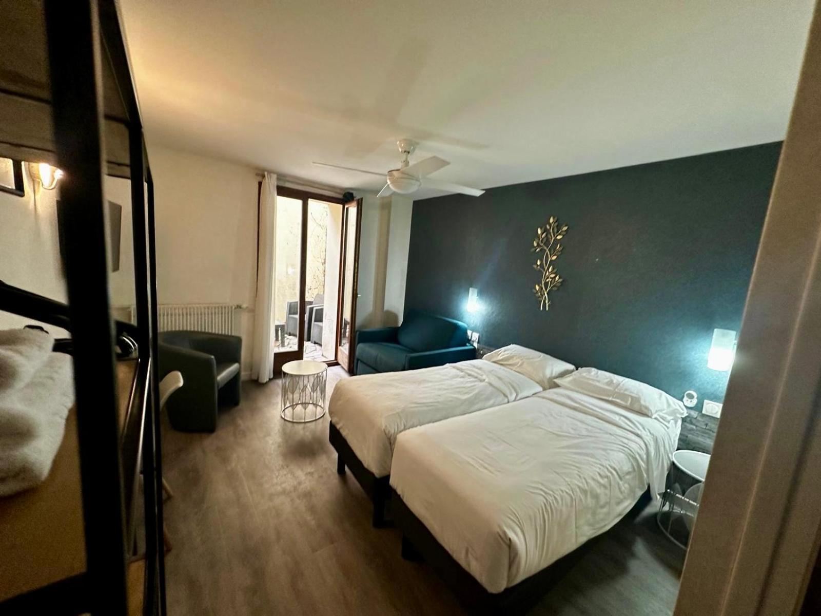 Hotel Du Maine Parigi