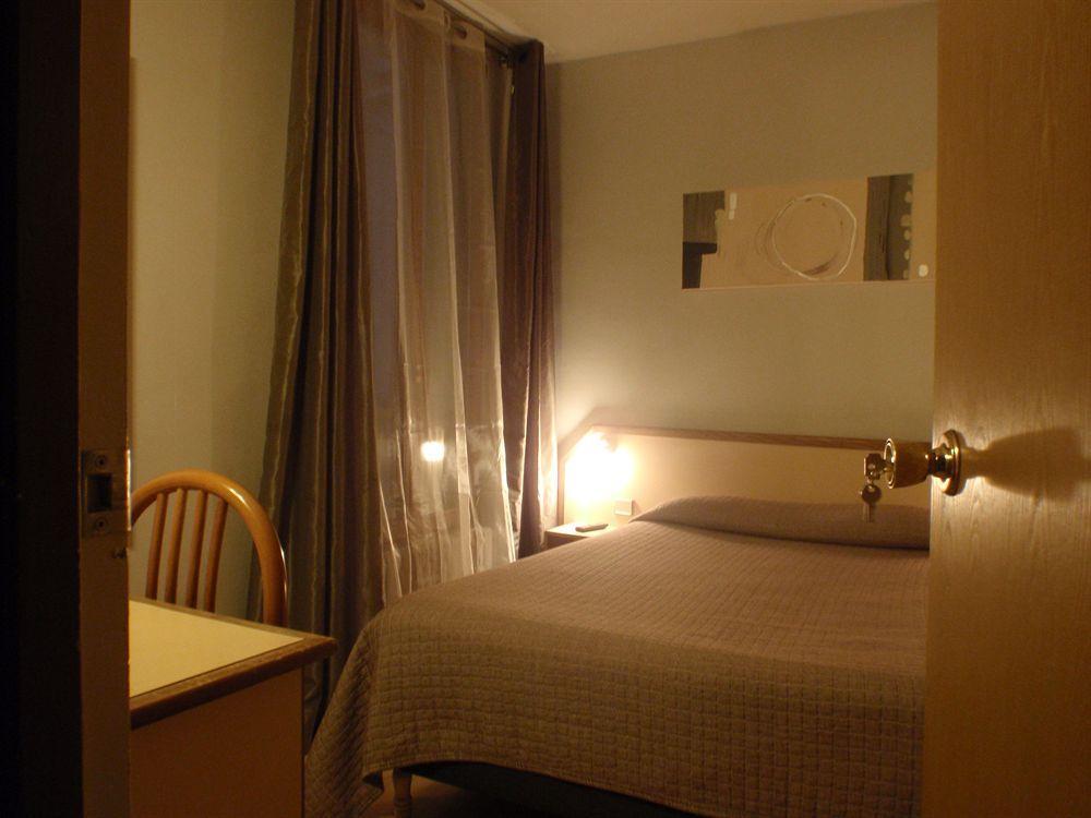 Du Maine Hotel Parigi